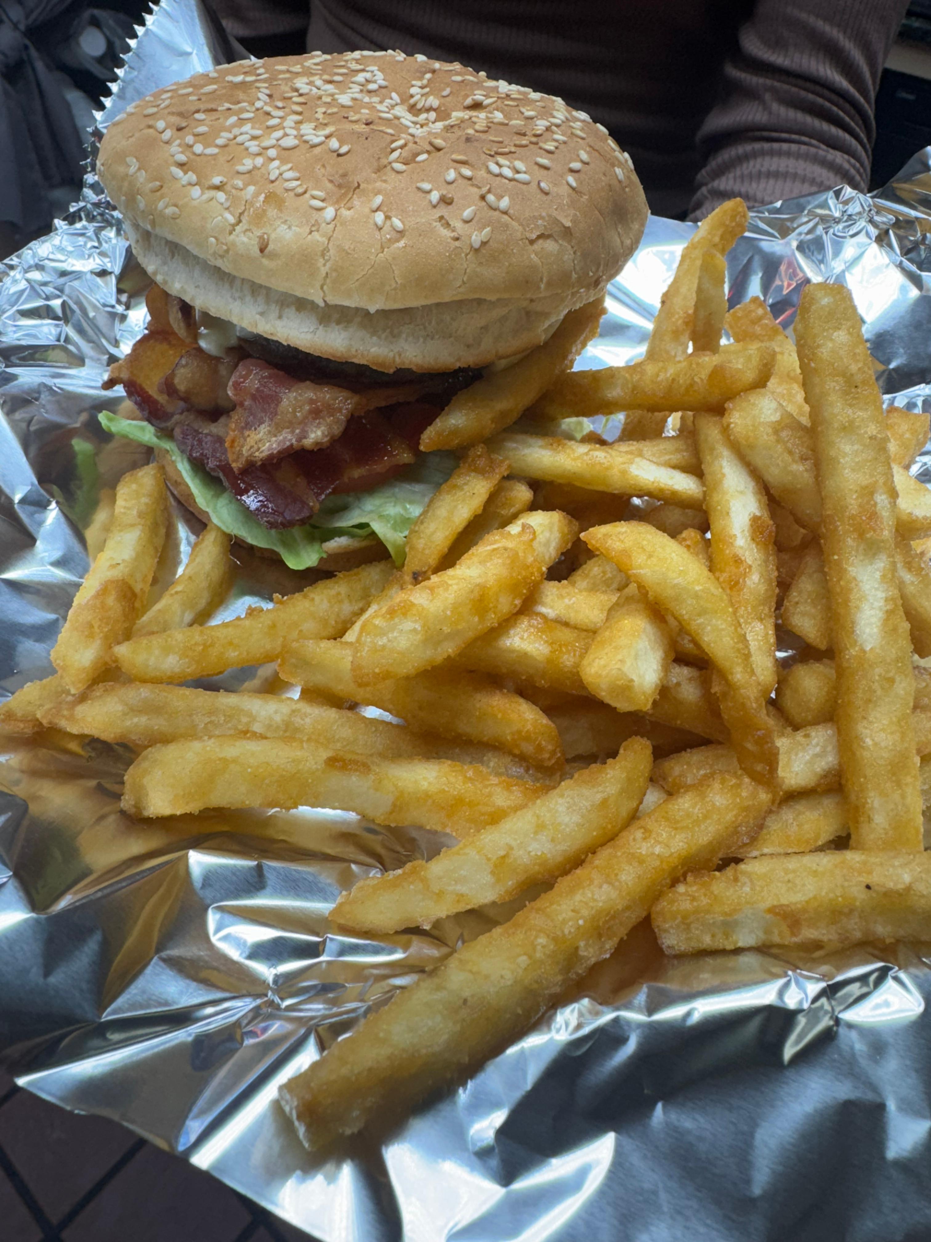 Bacon Cheeseburger.