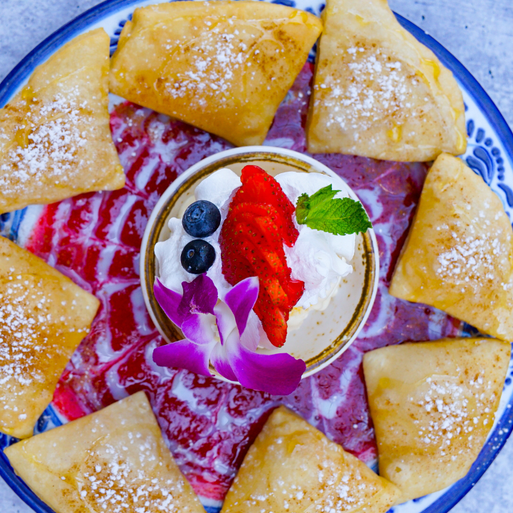 Sopapillas.