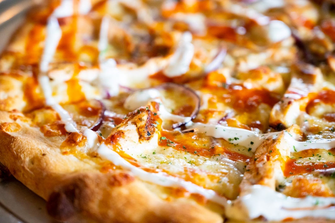 NY Buffalo Chicken Pizza.