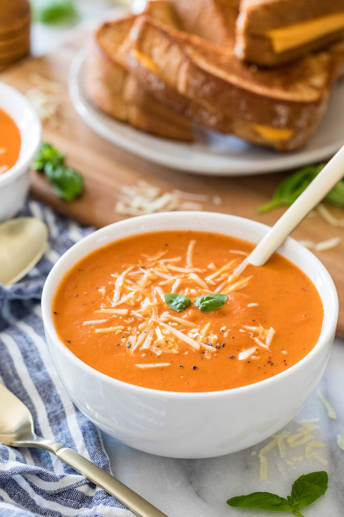 Tomatoe Bisque.