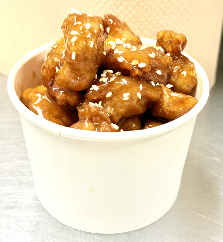 Sesame Chicken 8oz.