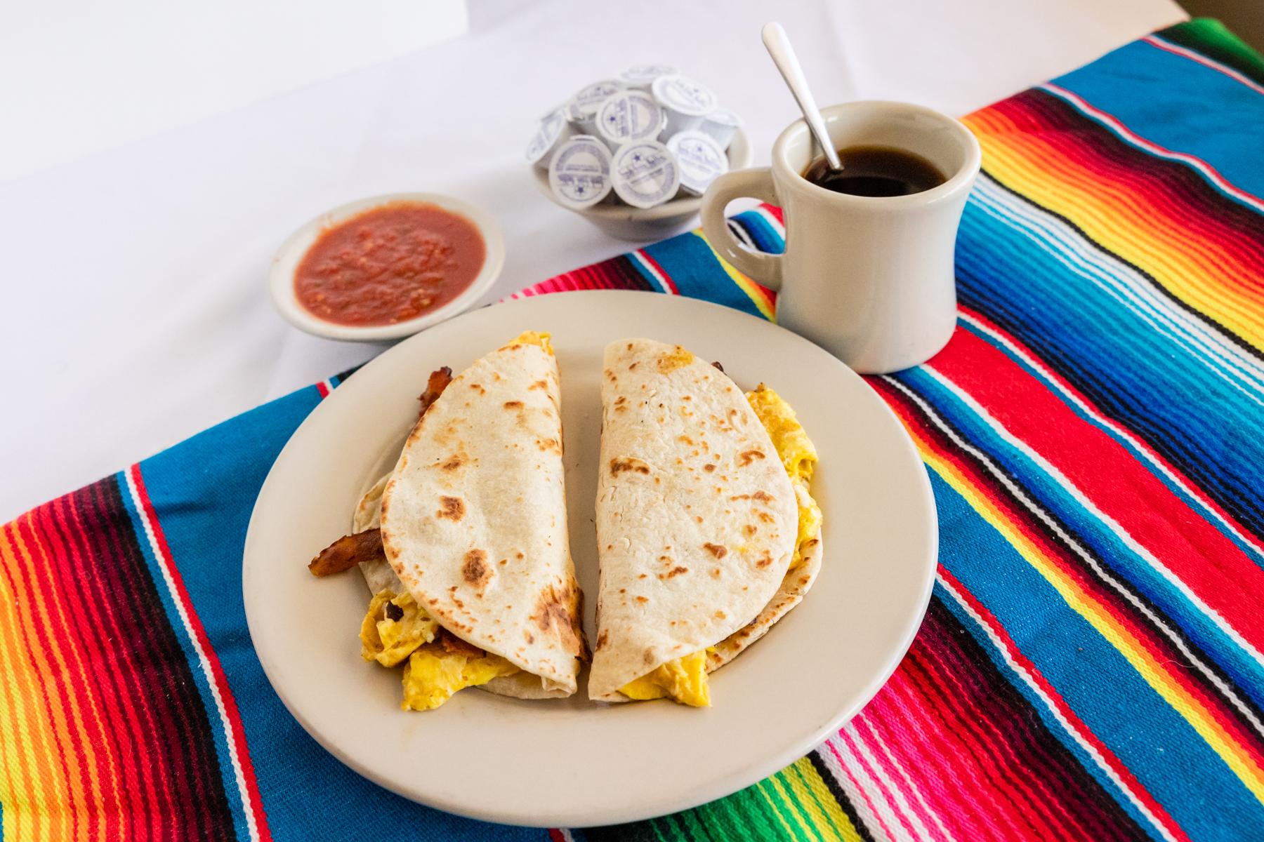 Town House Deluxe Tacos (2).