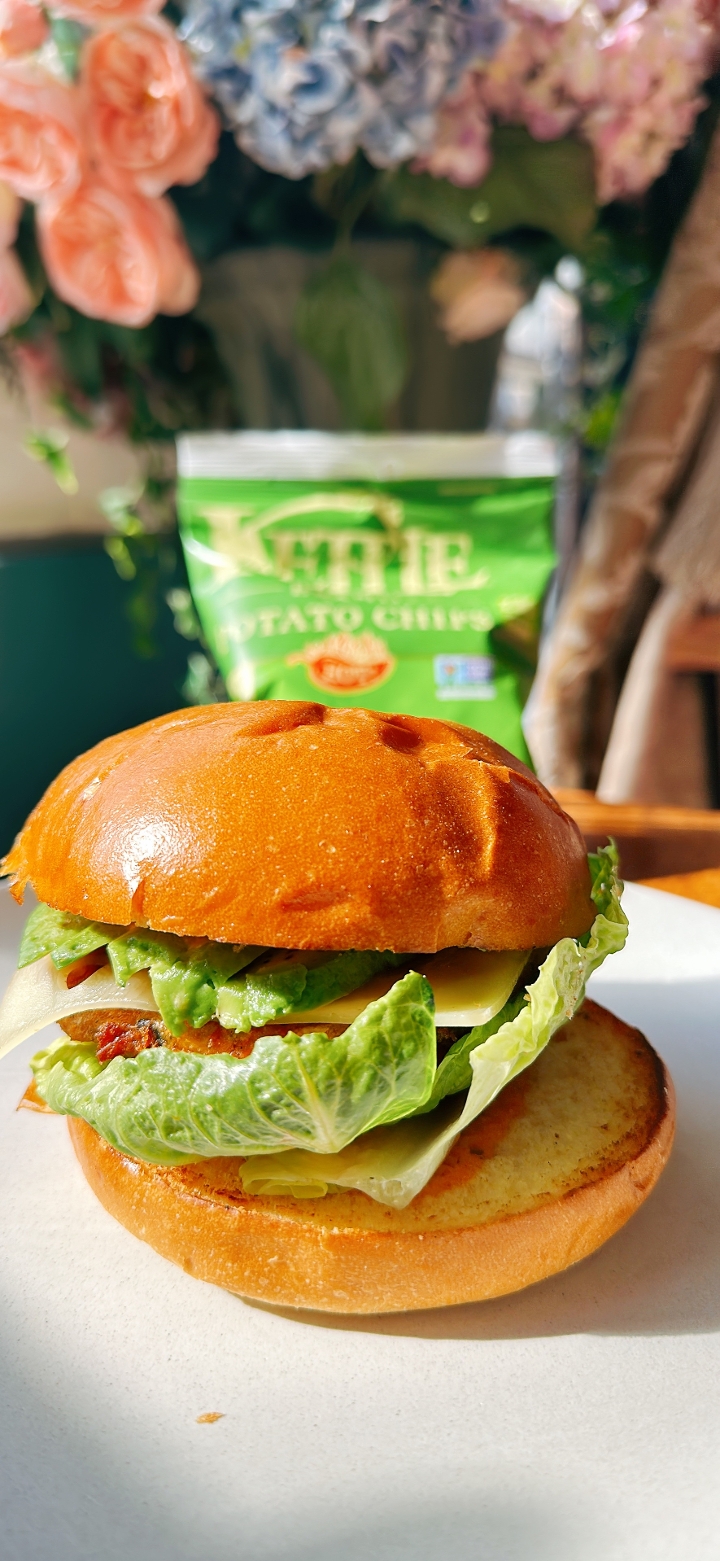 Happy Veggie Burger.