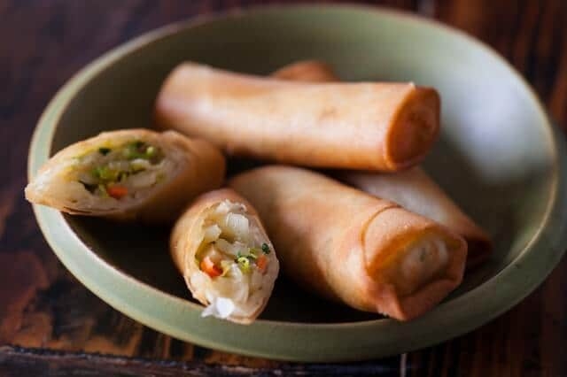 Crispy veggie roll (4pcs).