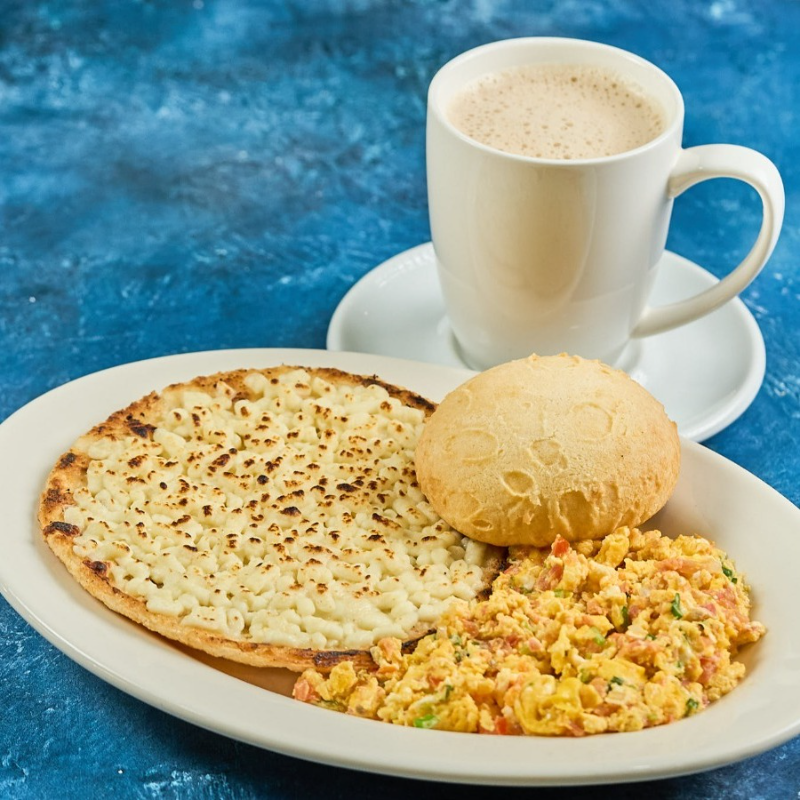 Desayuno Tradicional Colombiano.