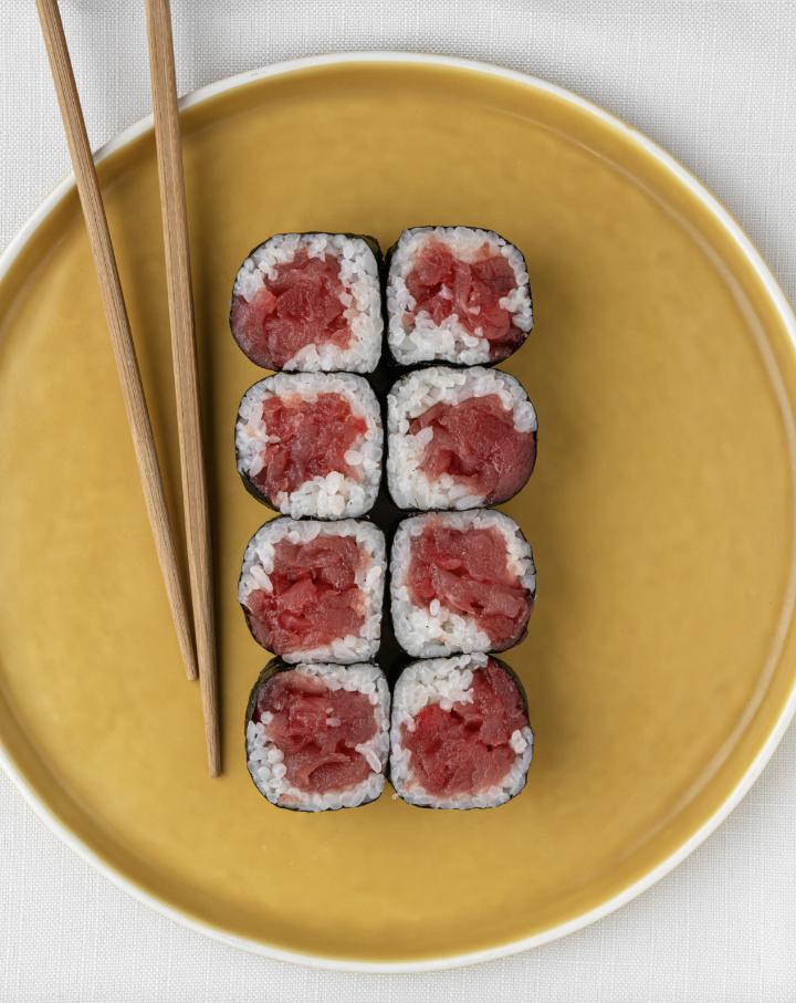 Tuna Roll.