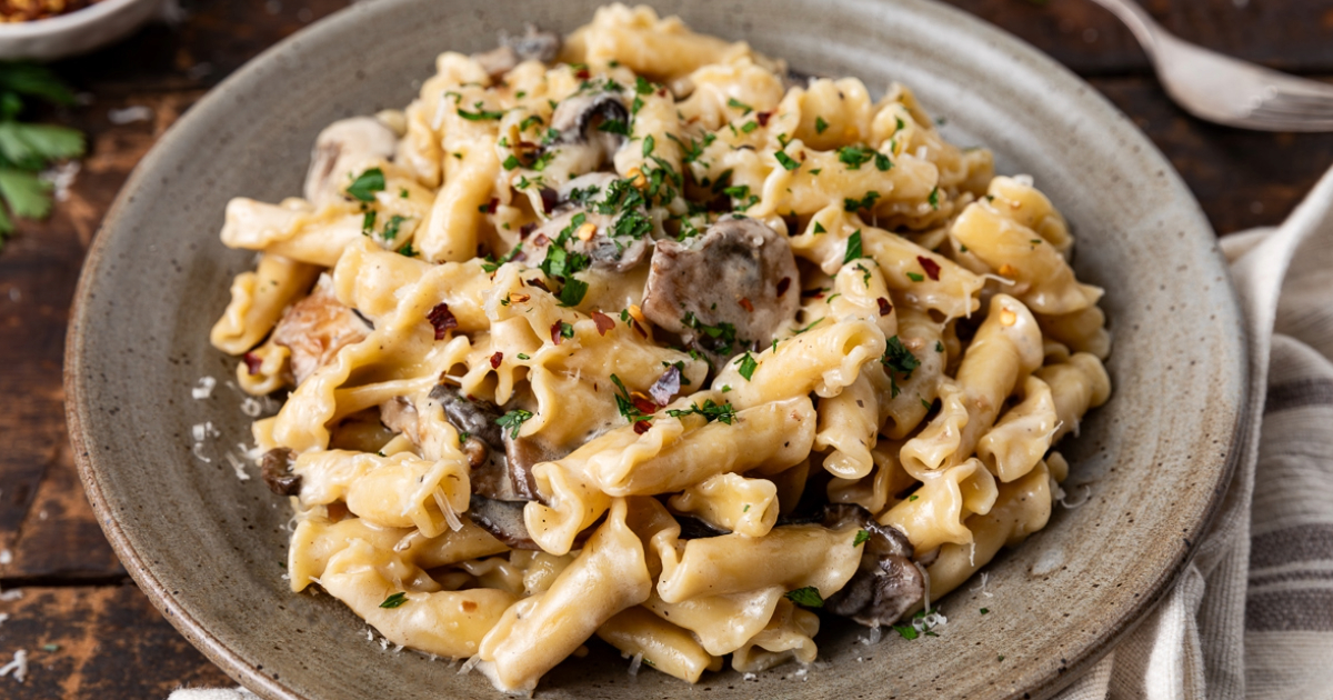 Onion & Mushroom Alfredo Pasta.