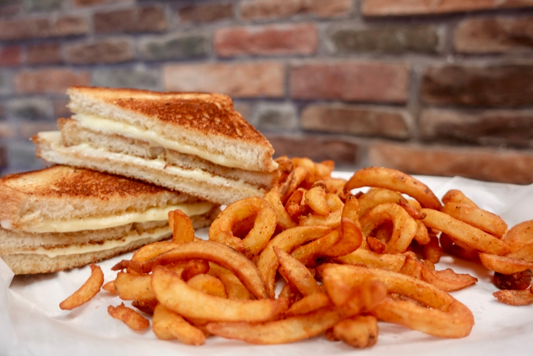 Grilled Cheese Club.