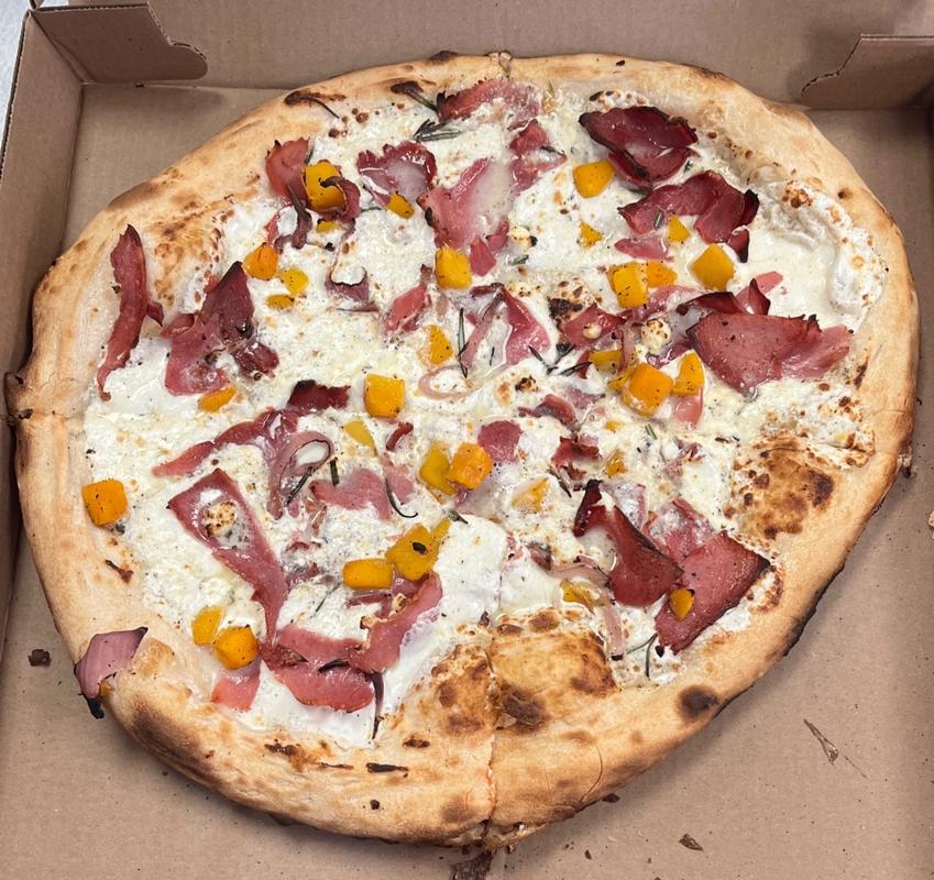 Prosciutto Zucca Pizza Large.