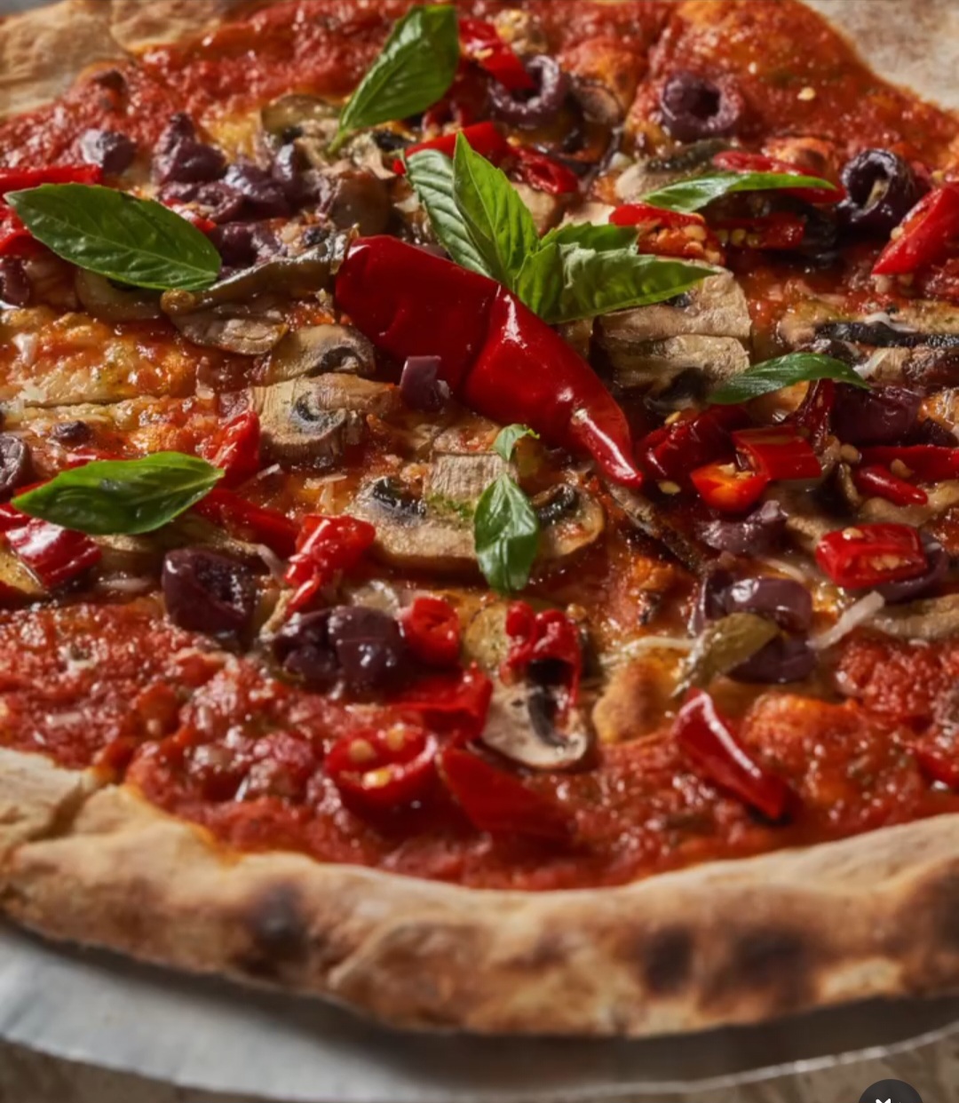 Calabrese Pizza.