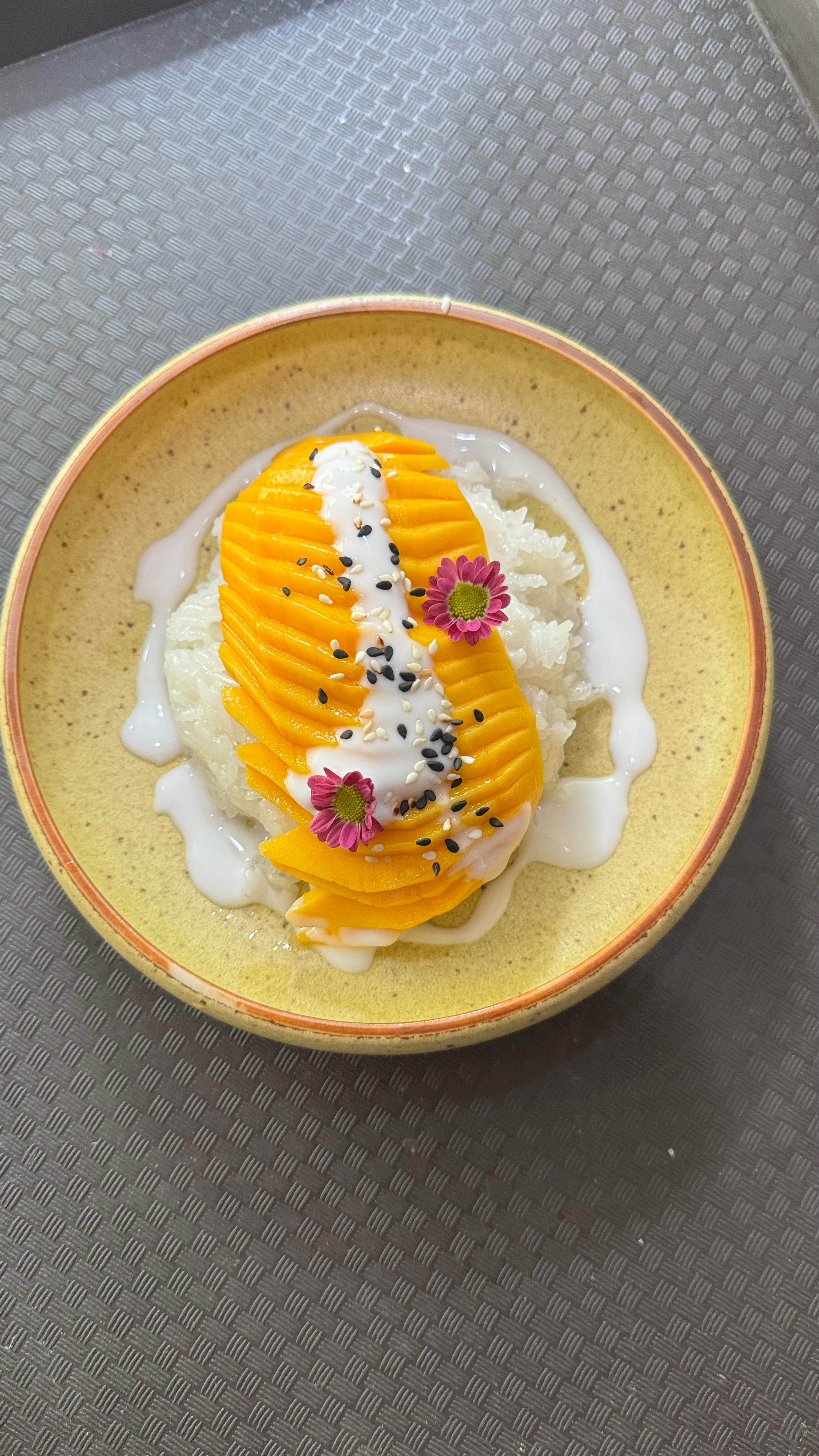 Sweet Sticky Rice with Ice Cream.