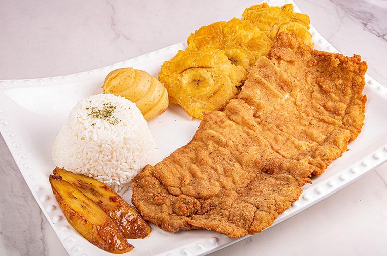Lomo Empanizado.