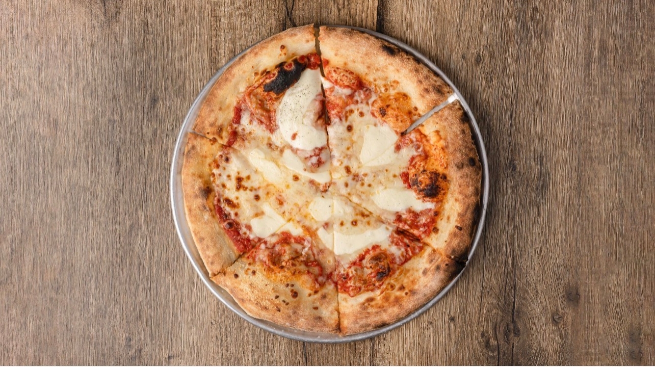 Cheese Pizza.