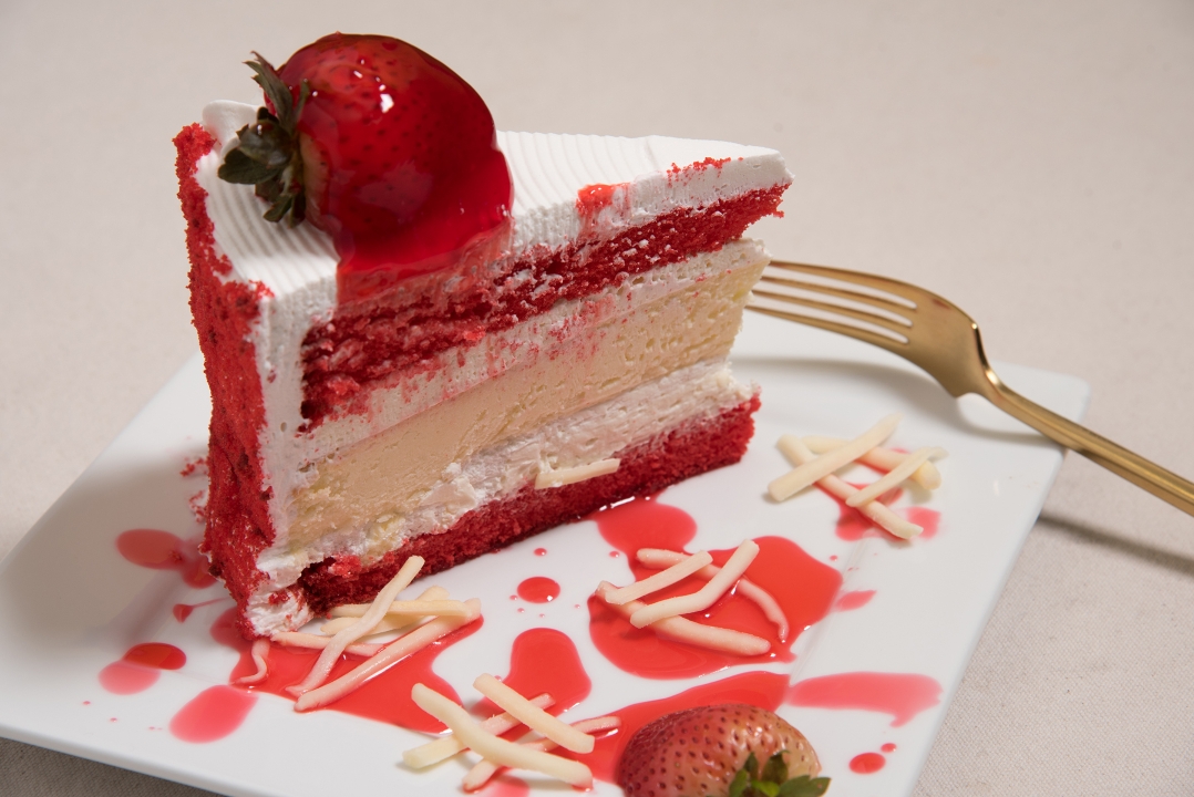 Red Velvet Cheesecake.