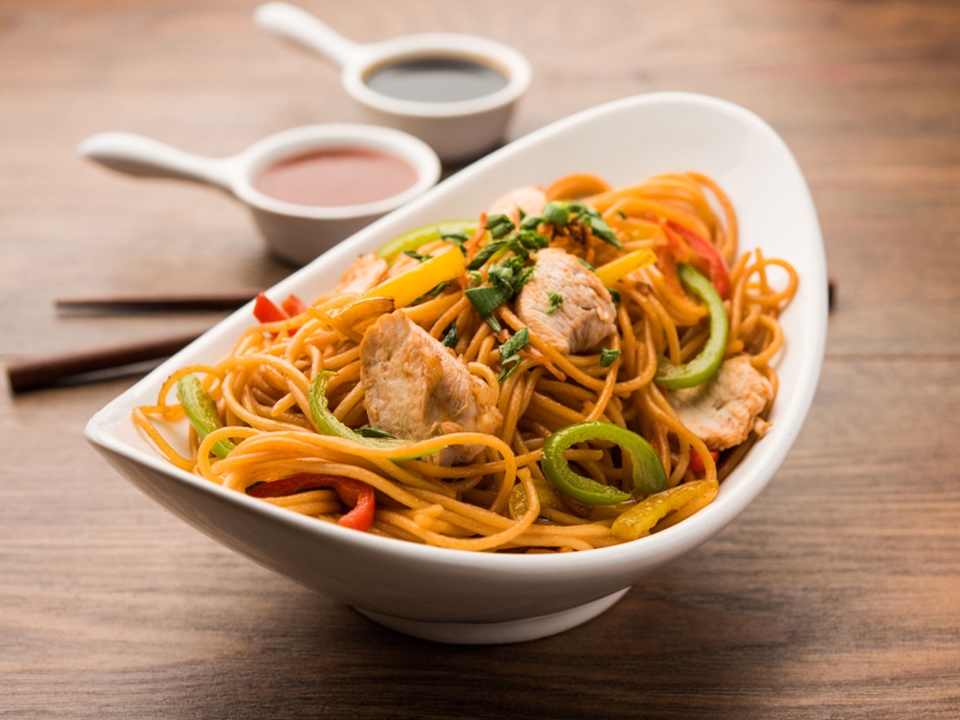 Hakka Noodles.