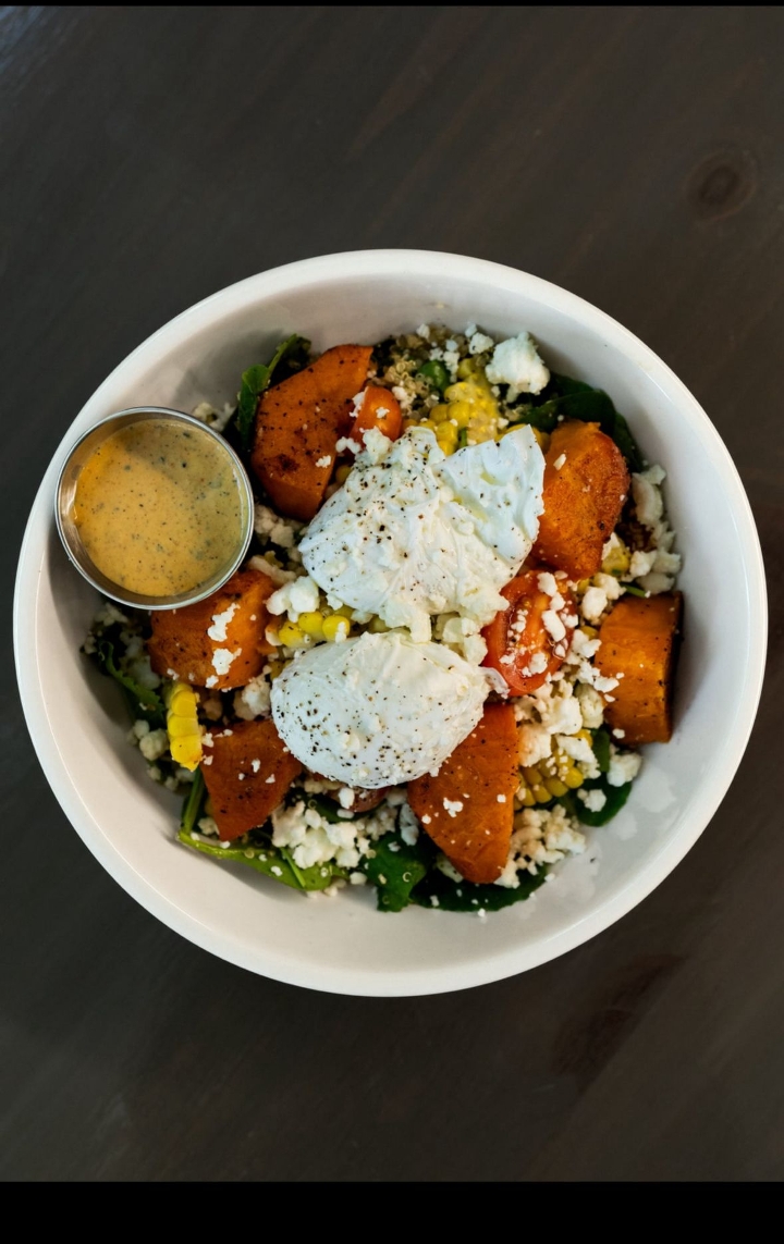 Quinoa Bowl.