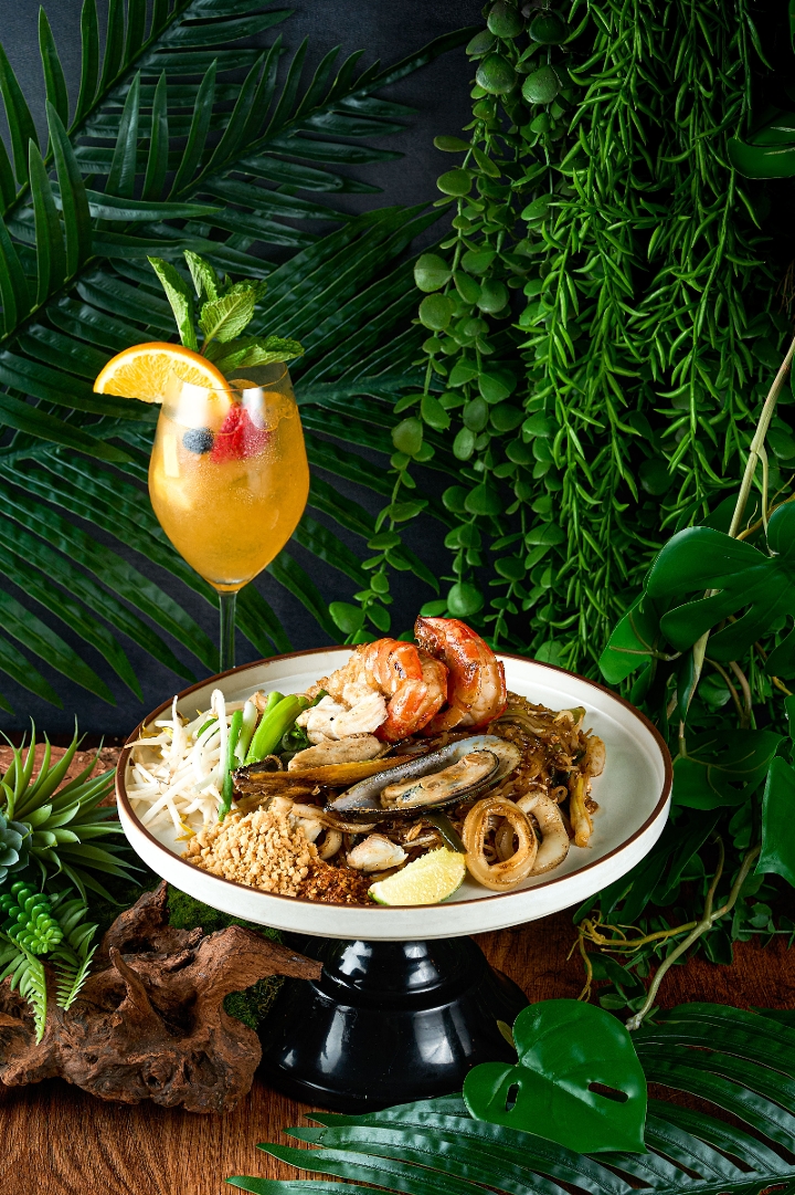 Ocean’s Harvest Pad Thai (G)(P) S 6 Serving.