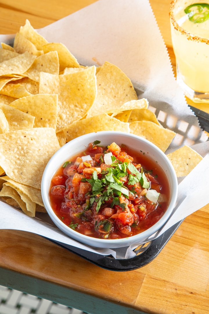 Chips & Salsa.
