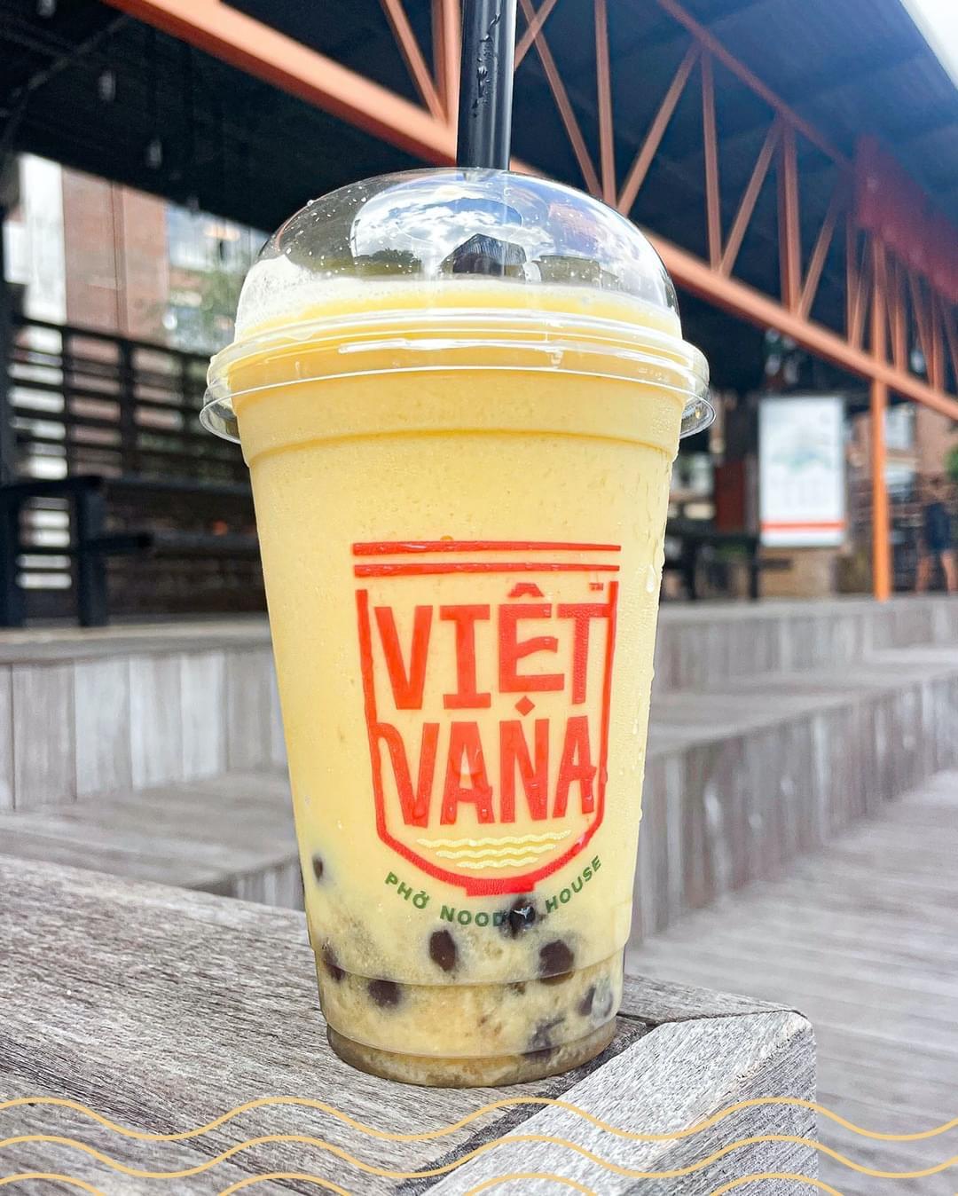Mango Smoothie.