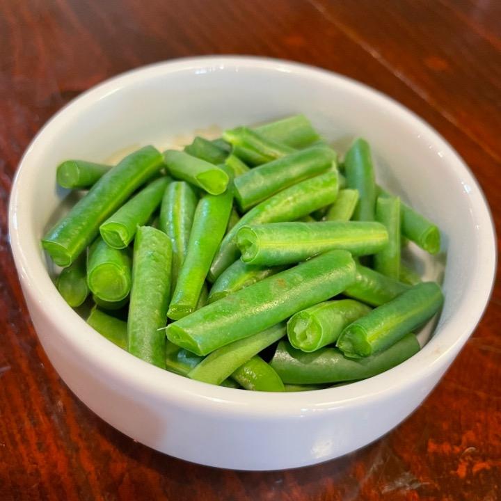 SIDE Steamed Green Bean.