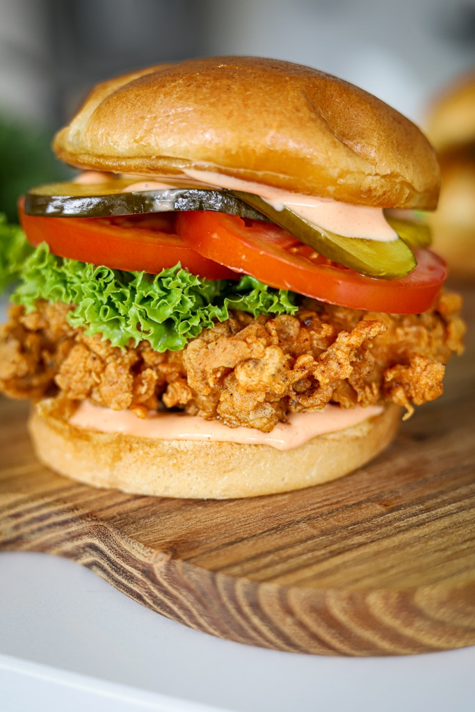 Chicken Sandwich w Fries.