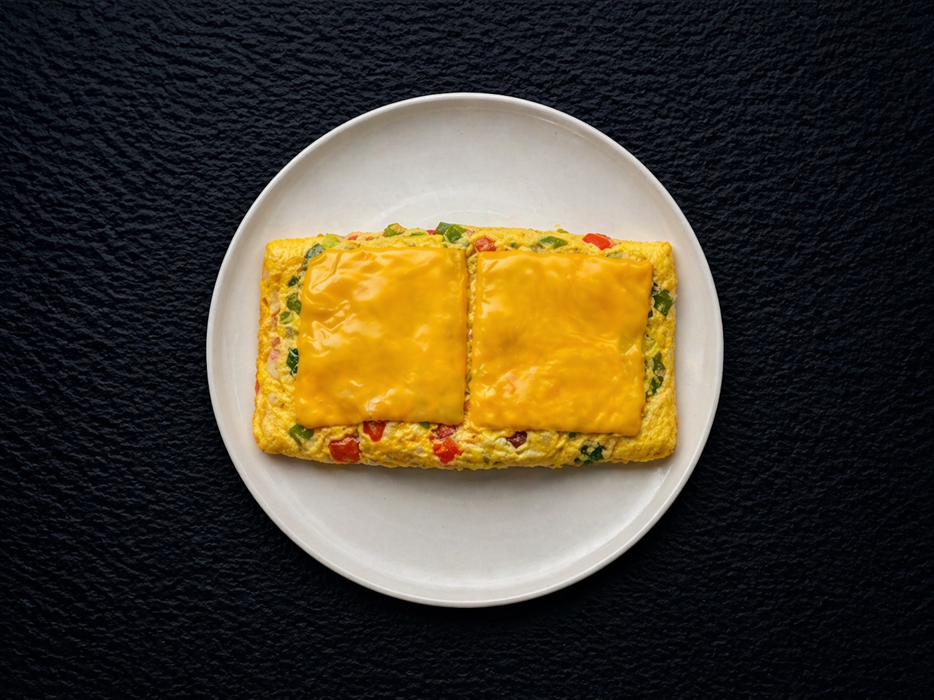 E6 Vegetable & Cheese Omelette Platter.