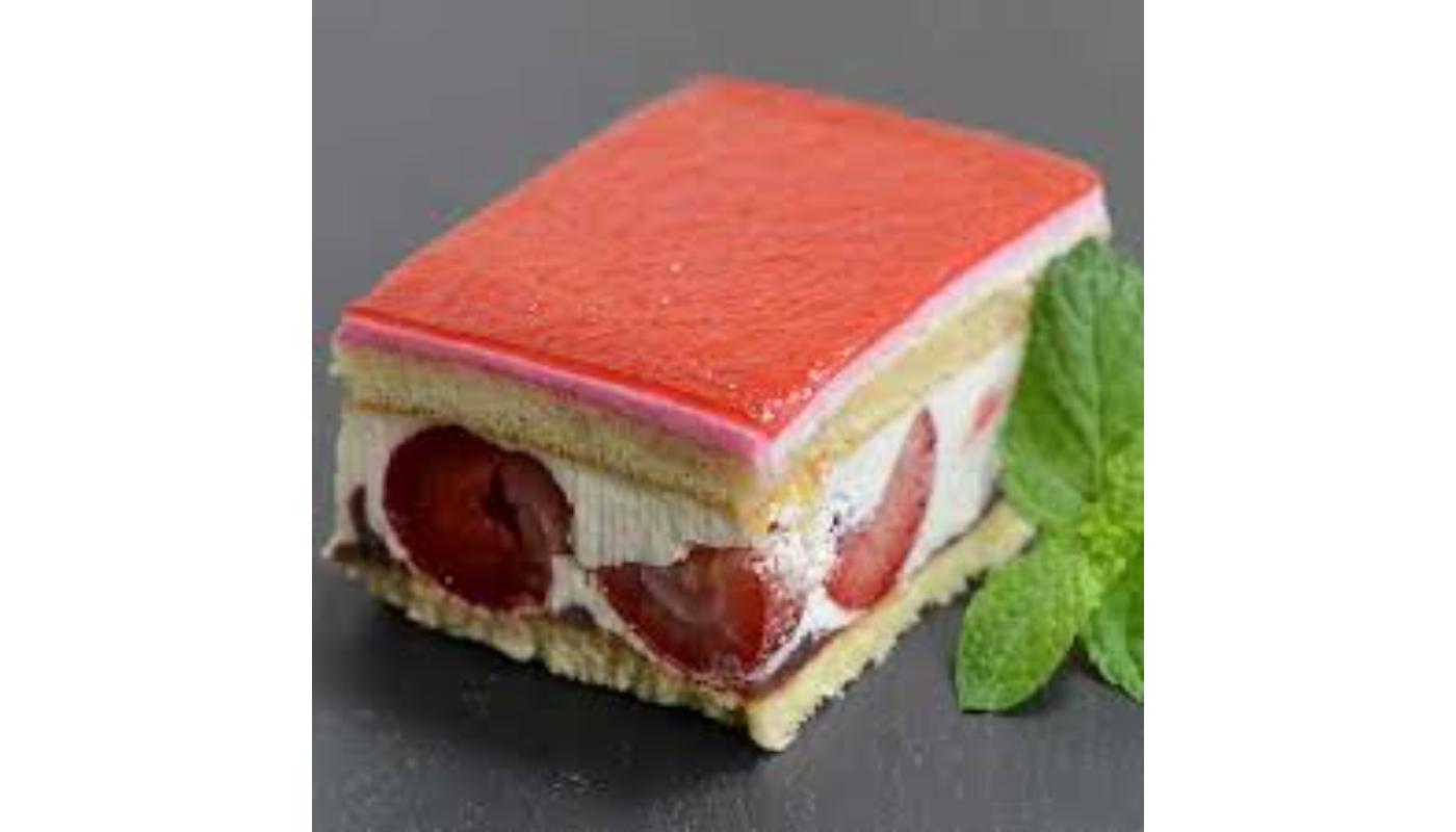 Straweberry stripe cake.