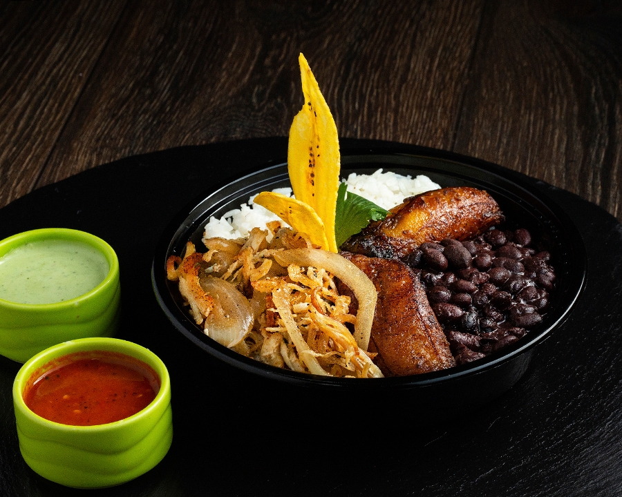 VACA FRITA CHICKEN BOWL.
