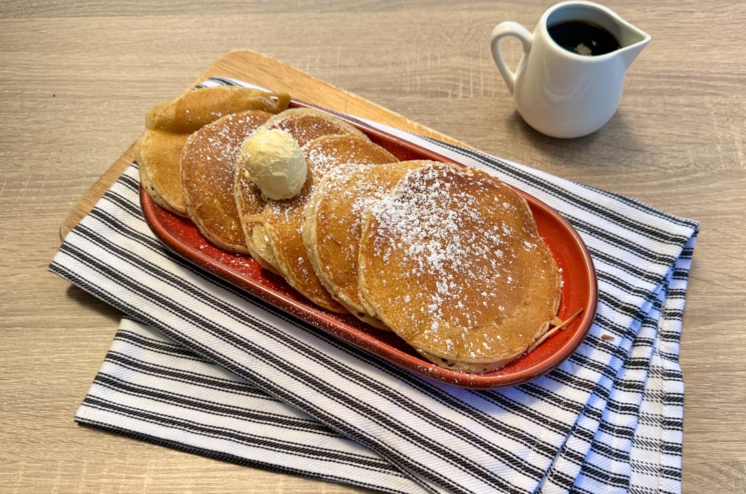 Buttermilk Pancakes (6 servings).