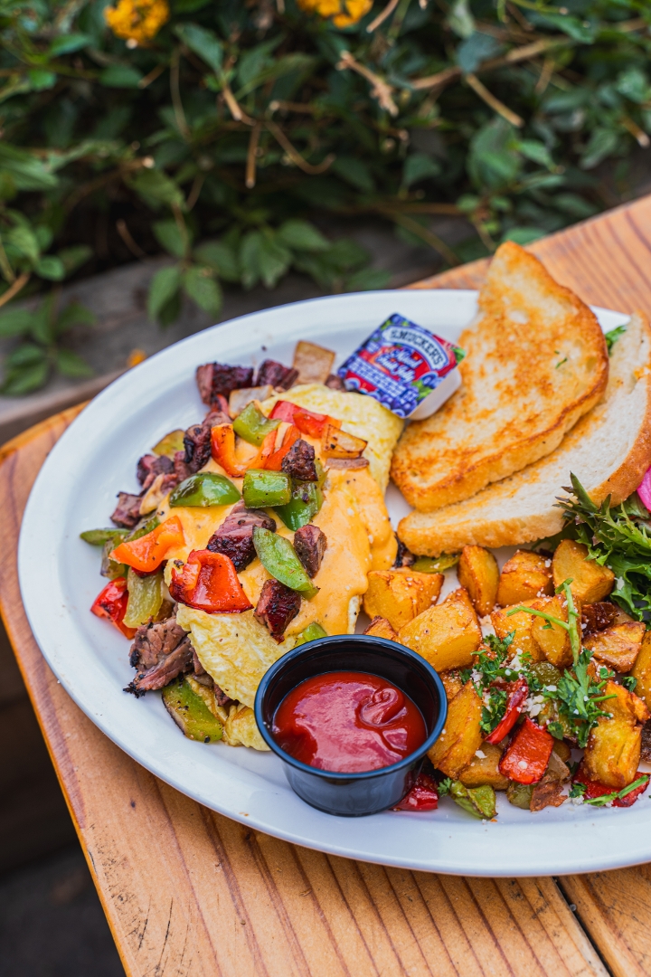 TRI-TIP OMELETTE.