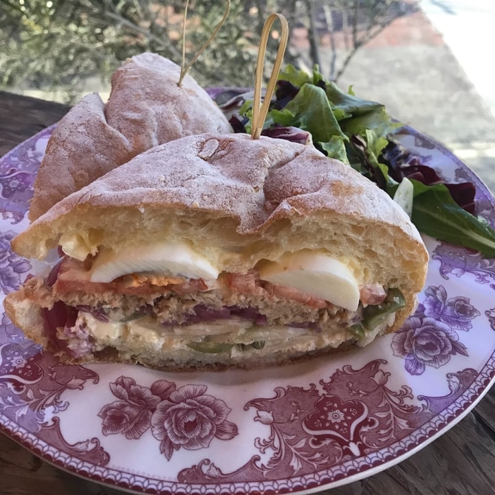 Le French Tuna Sandwich.