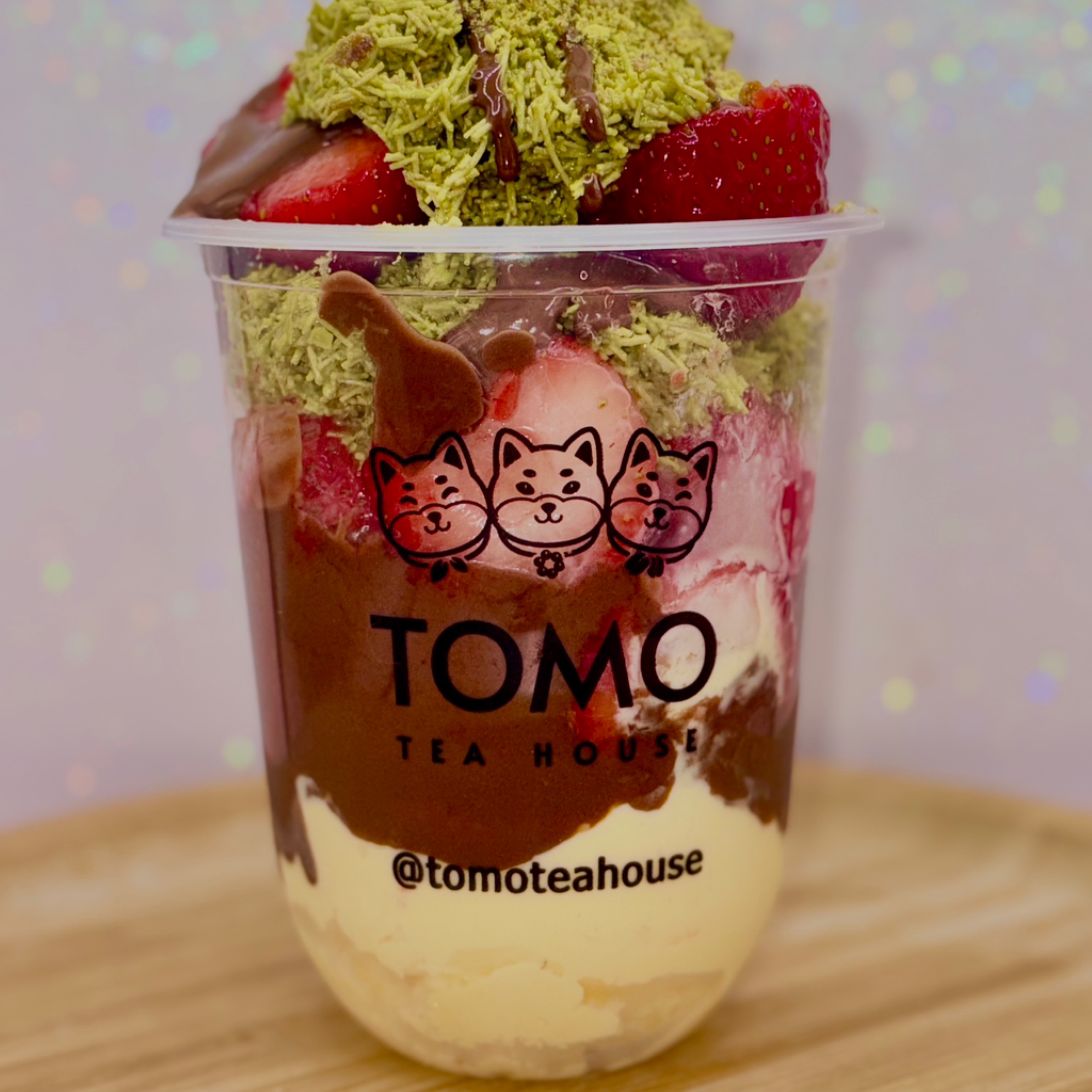 Dubai Strawberry Sundae.