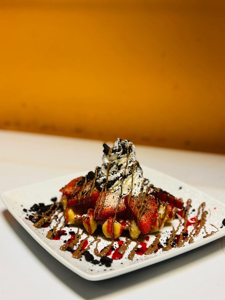 Strawberry Oreo's LiègeWaffles.