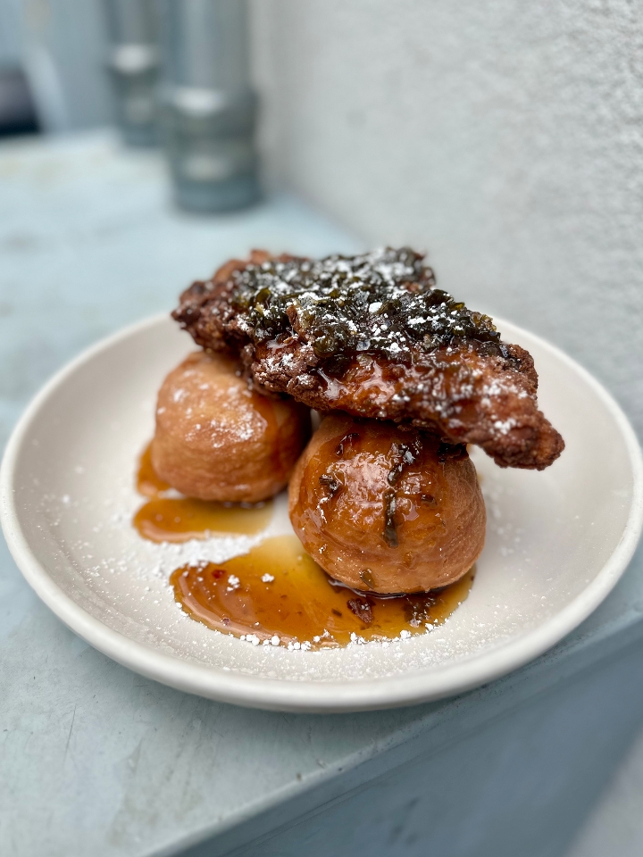 Chicken & Beignets.