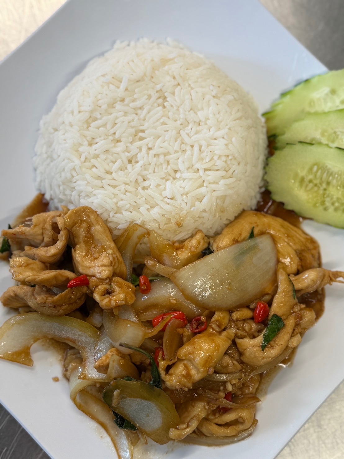 Pad Krapao (Chicken/Beef/Shrimp).