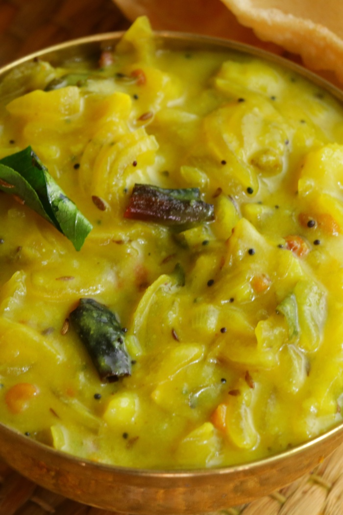 Poori Curry.