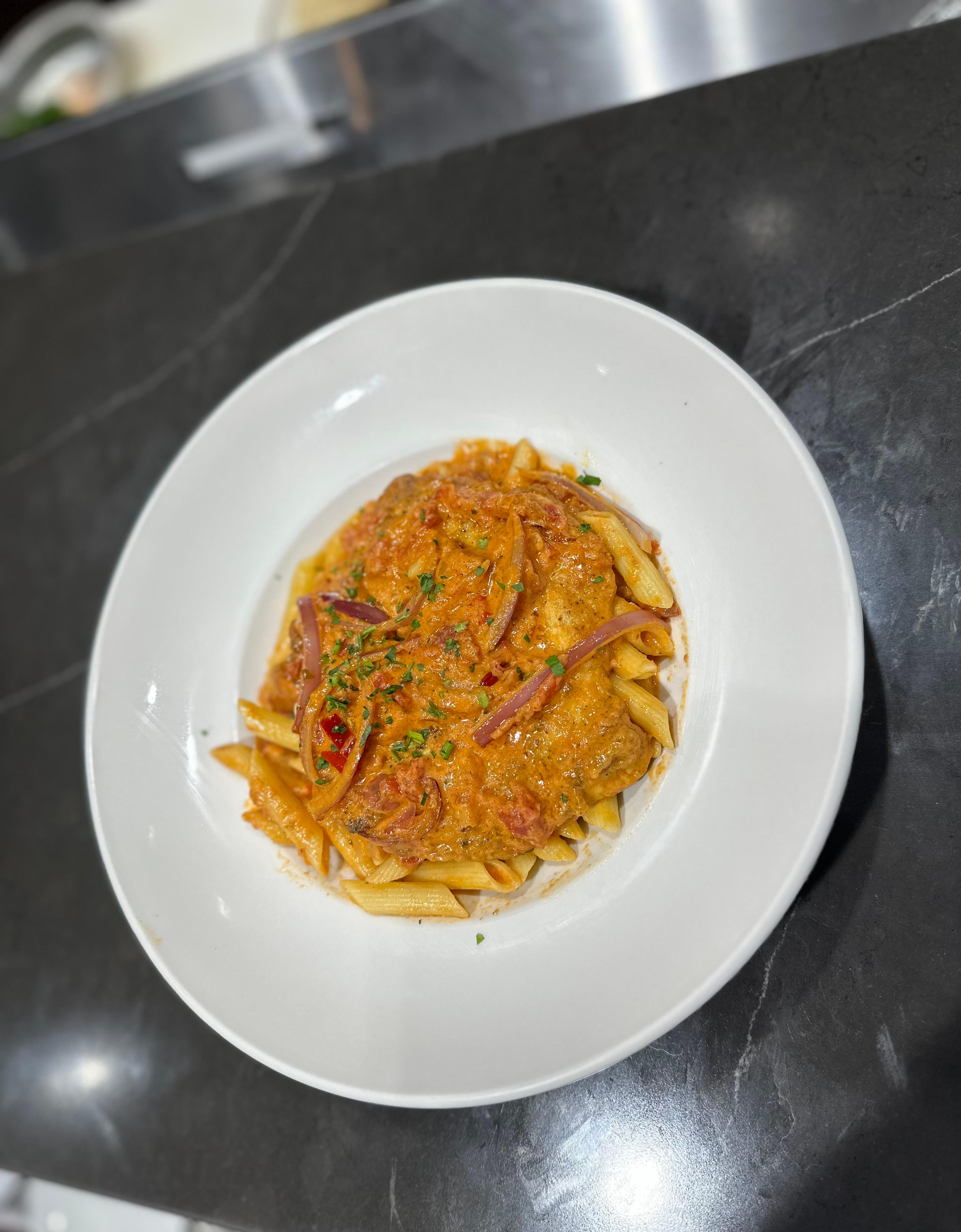 Creamy Vodka Penne De Pollo.