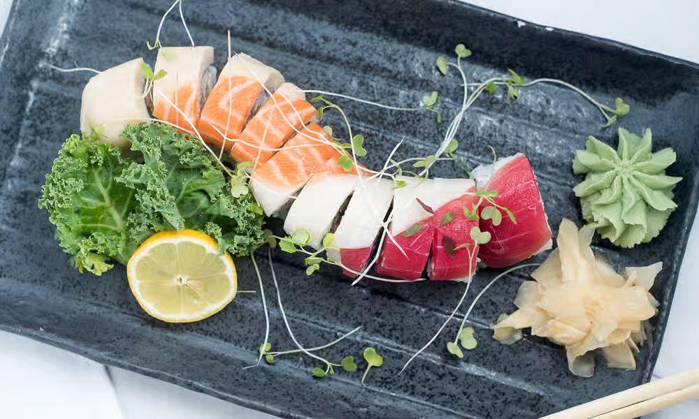 Rainbow Roll.