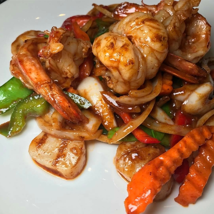Pad Naam Prik Pao.