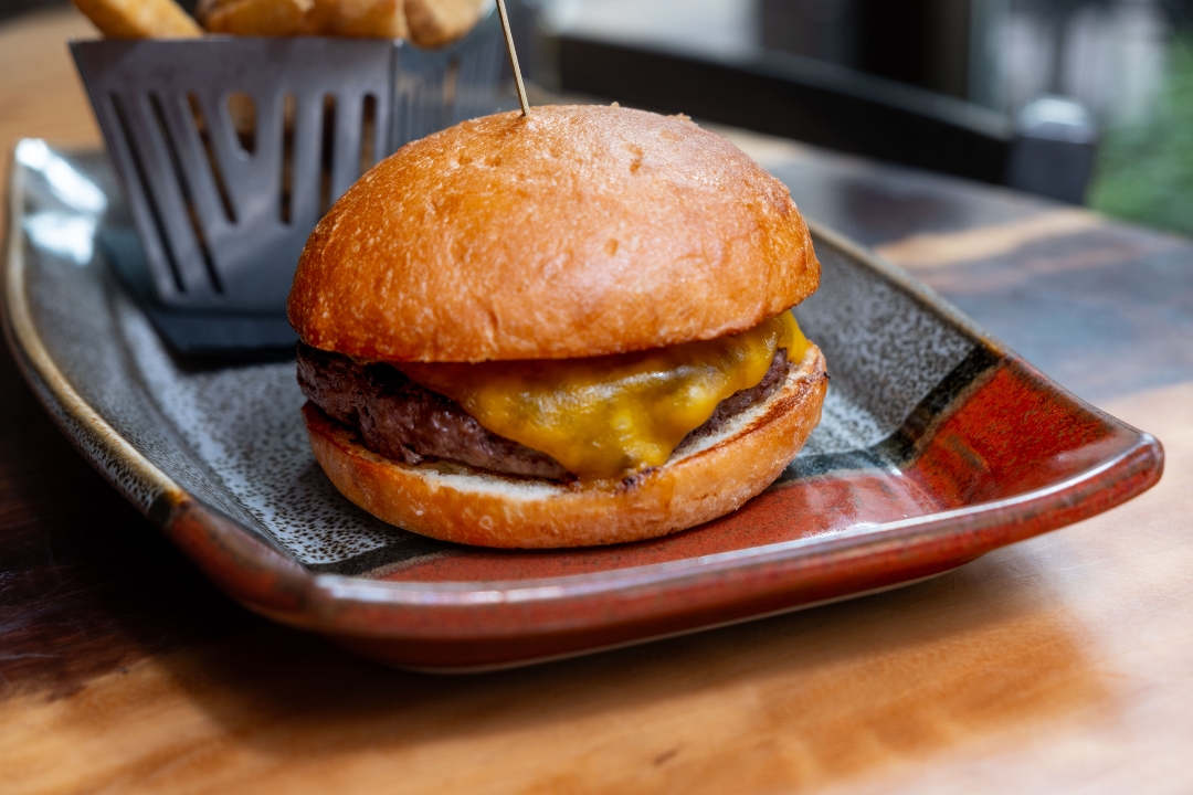 Kids Mini Burger.