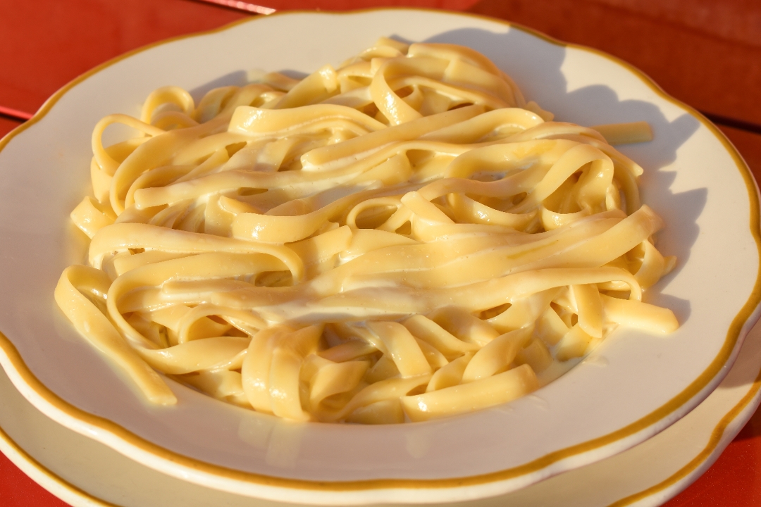 Fettuccine Alfredo.