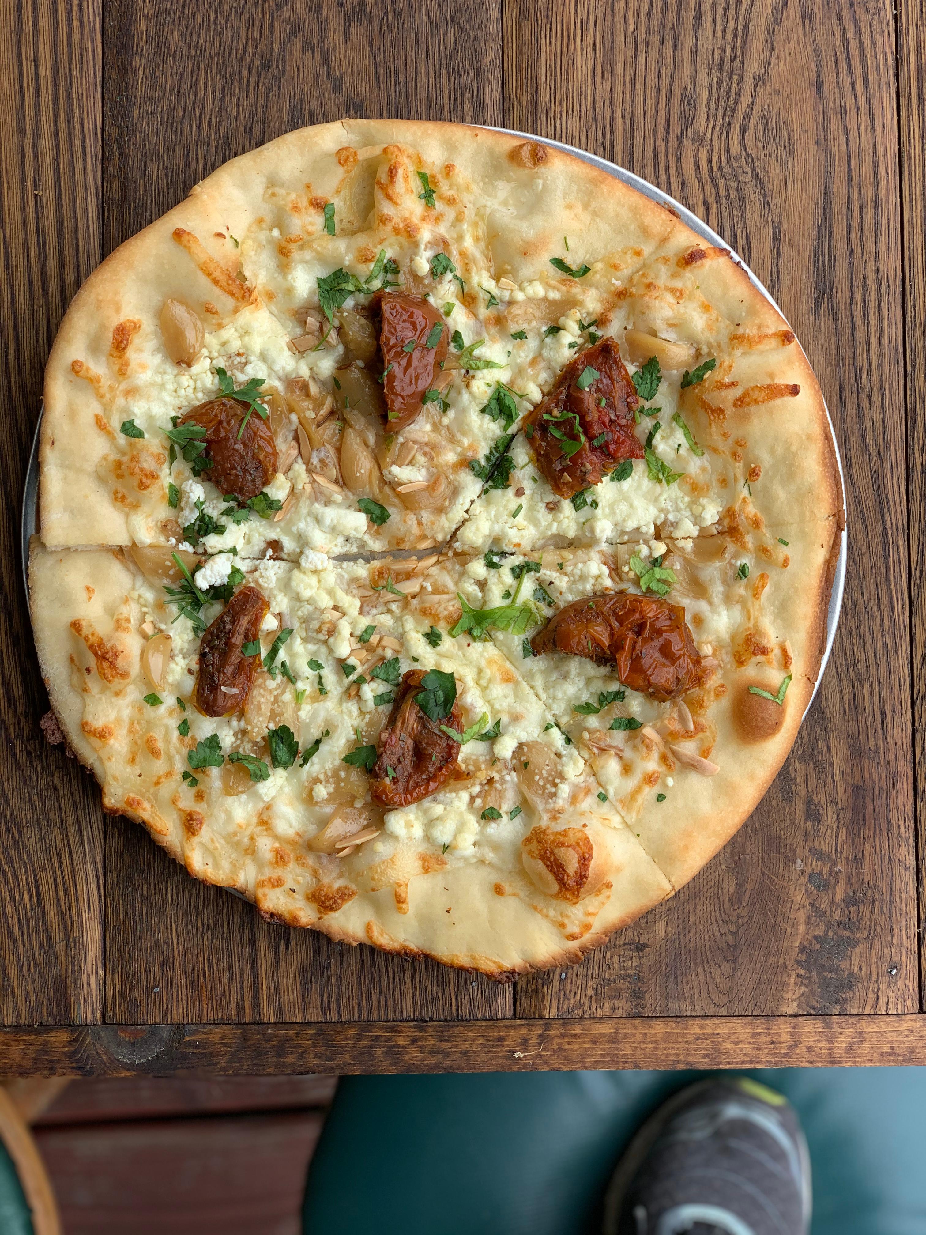 16" Pizza Dal Pastore.