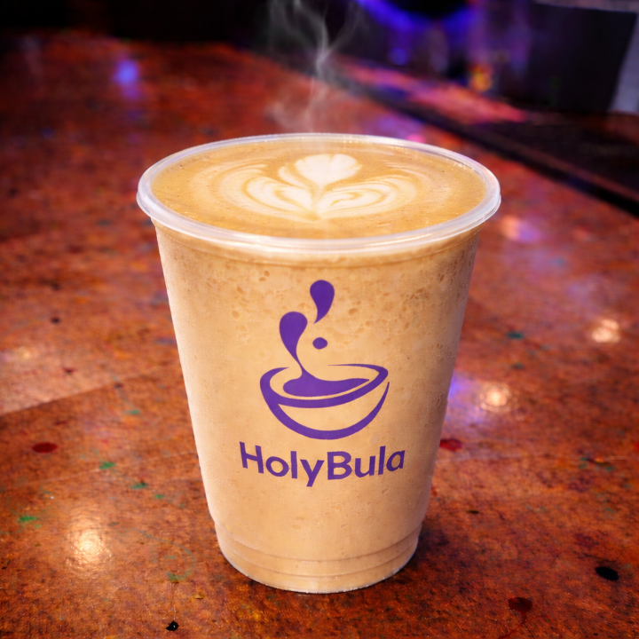 HOT LATTE.