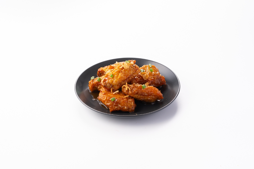 Fried Chicken Wings.