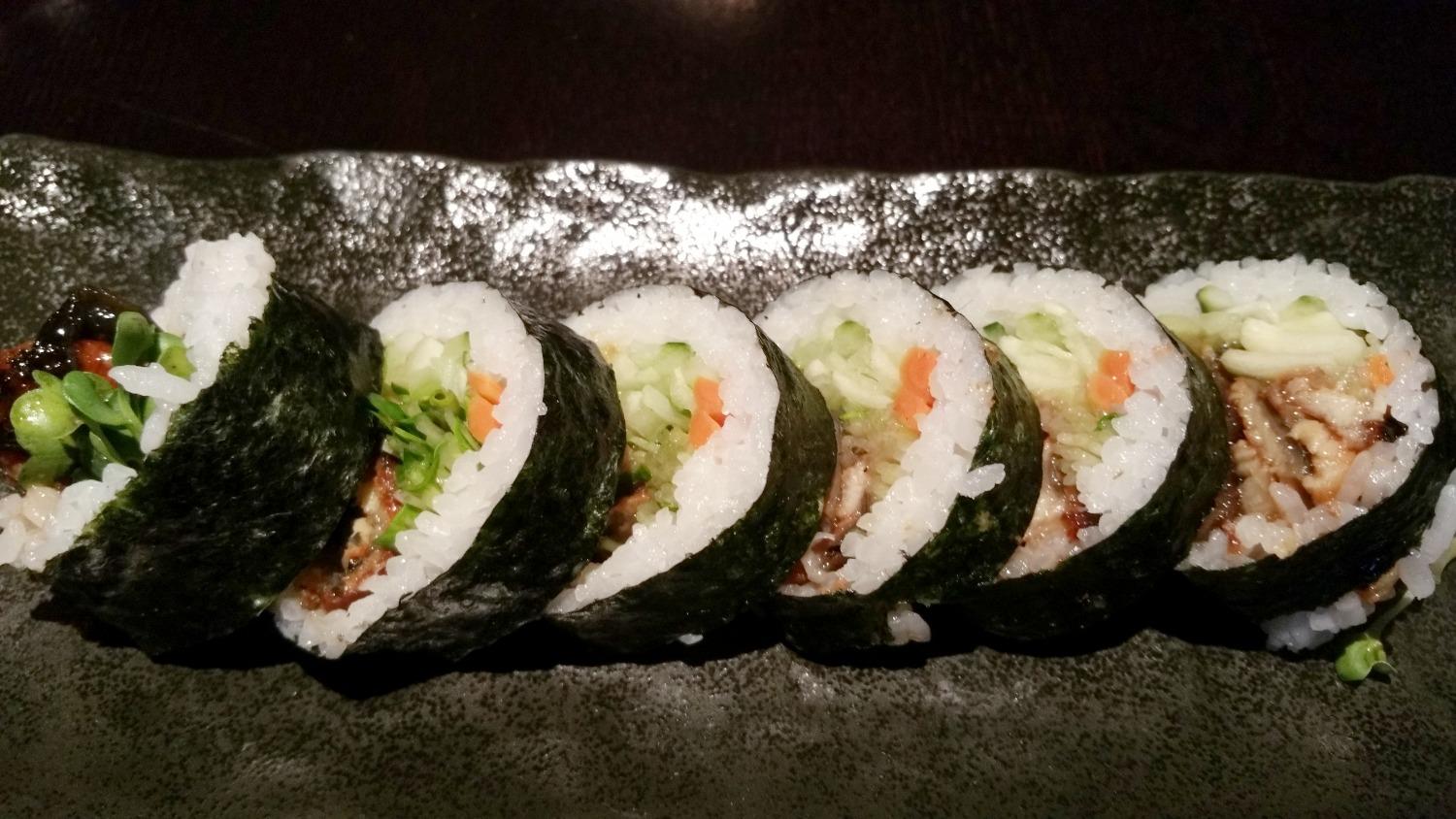Fresh Water Eel Cut Roll.