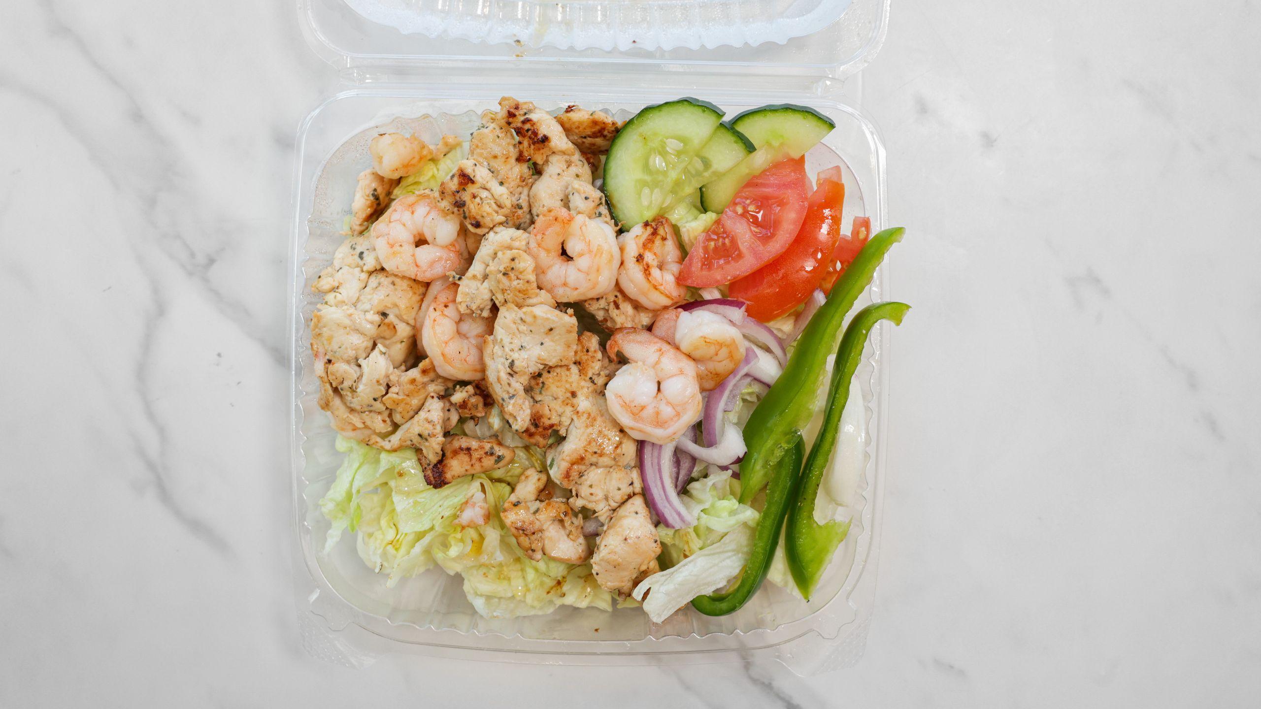 Dat Salad (Grilled Shrimp & Chicken).