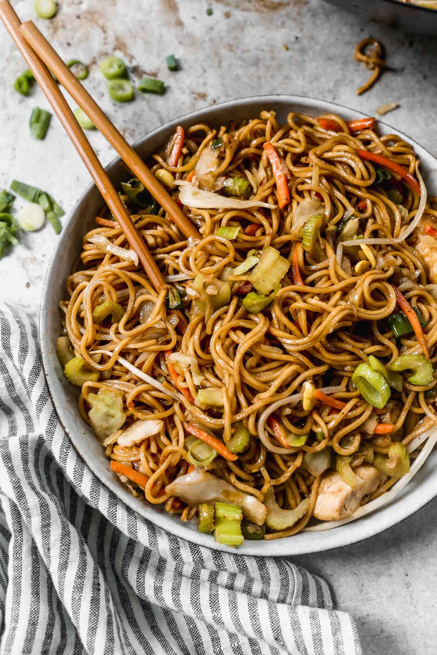 Vegetable Chow Mein (Large).