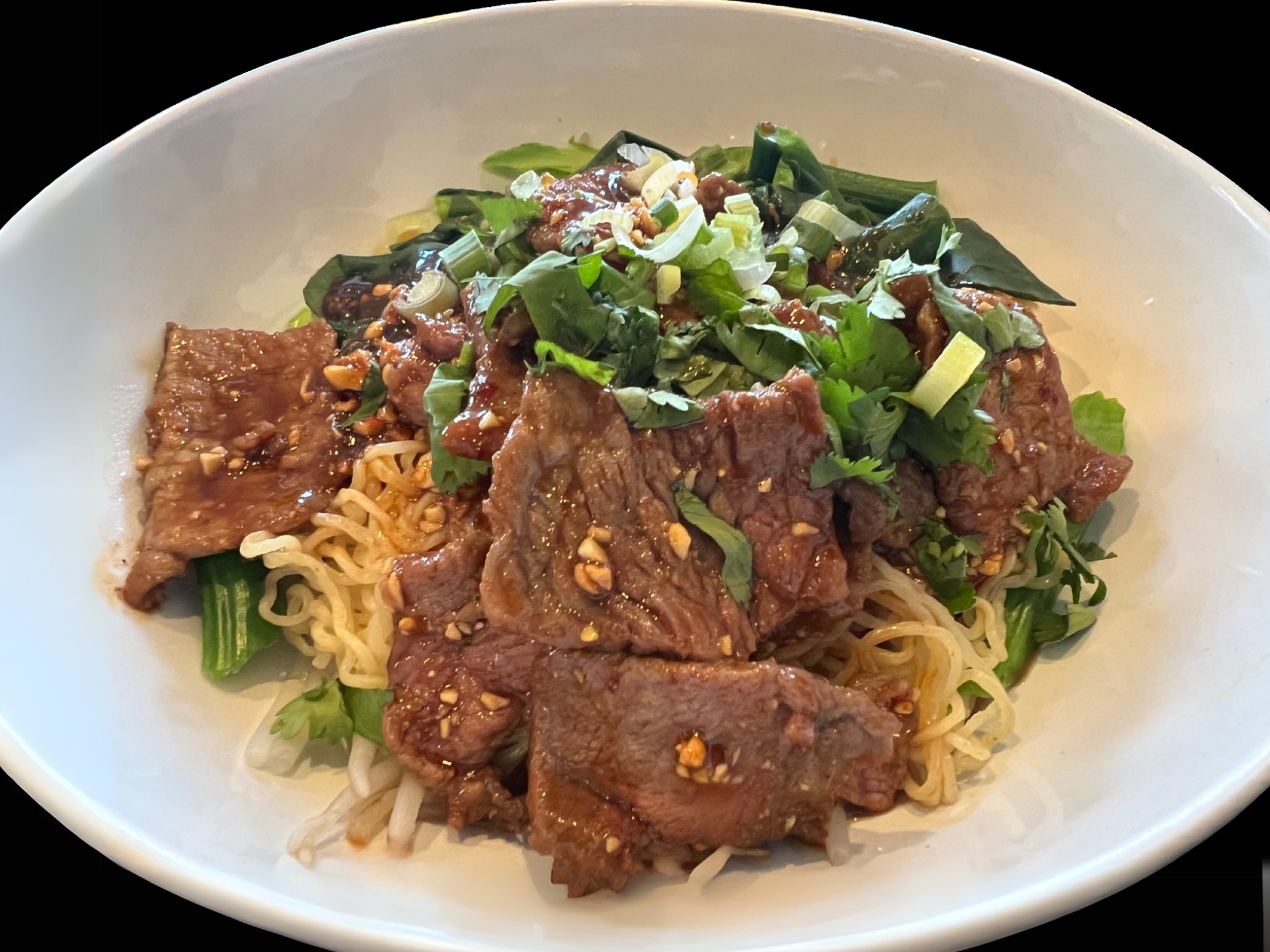 Bamee Hang Moo (Pork).