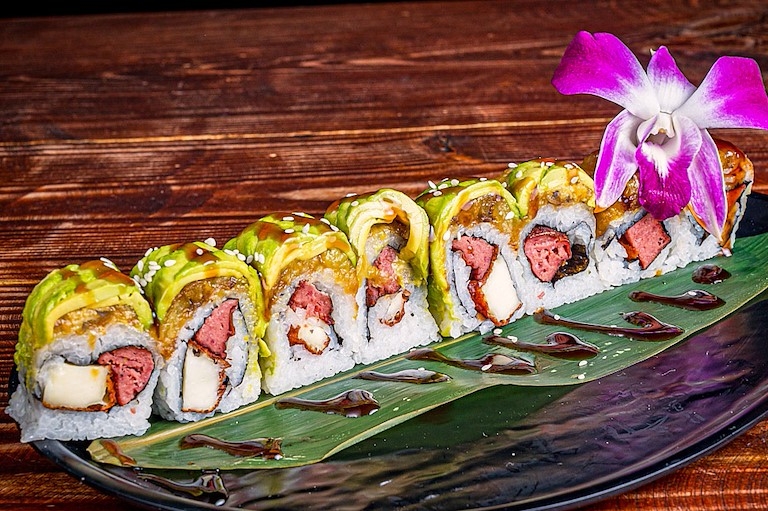 EL CHAMO ROLL.