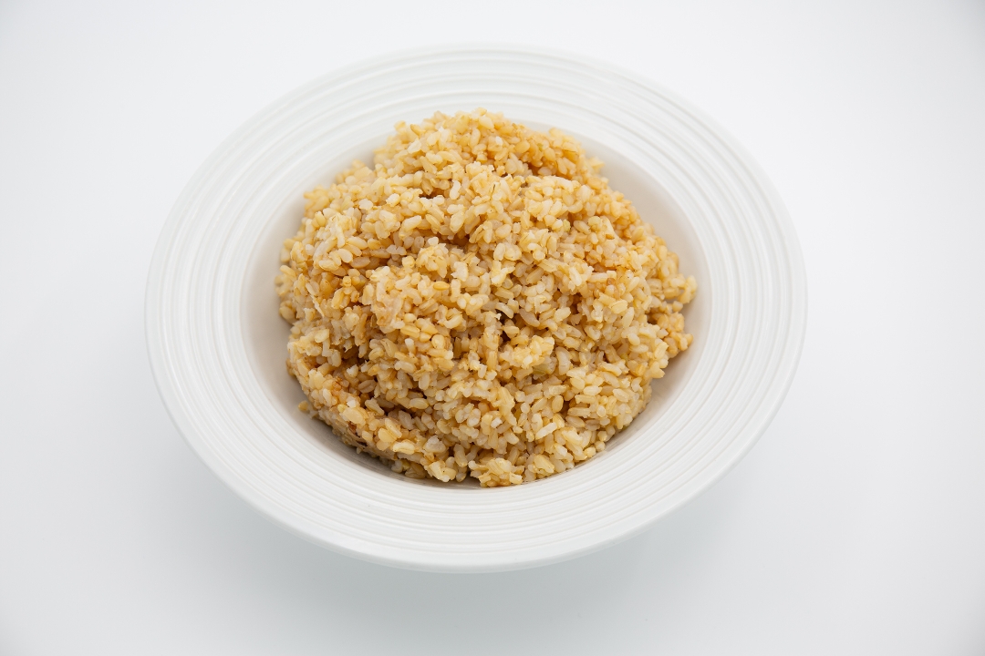 (L) Brown Rice.